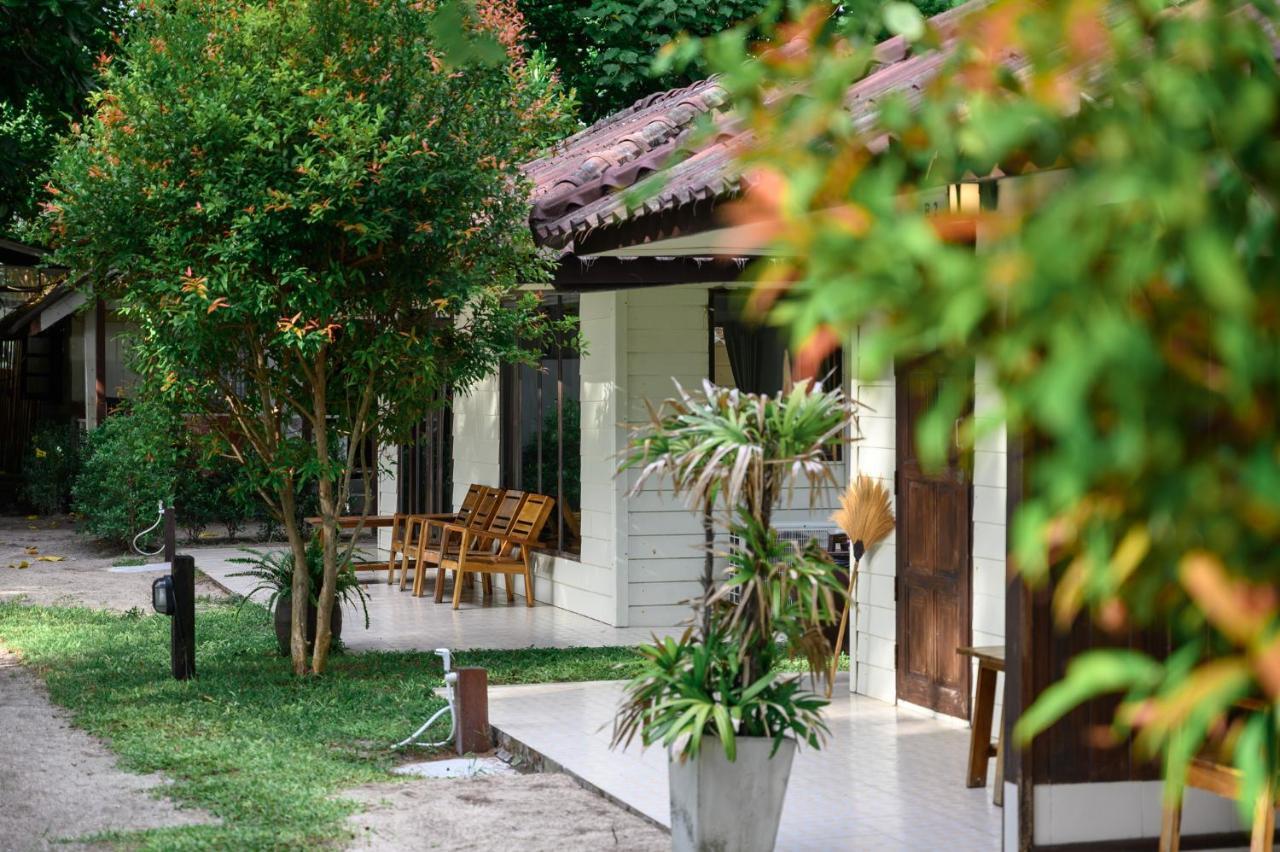 Wapi Resort Koh Lipe Exterior foto